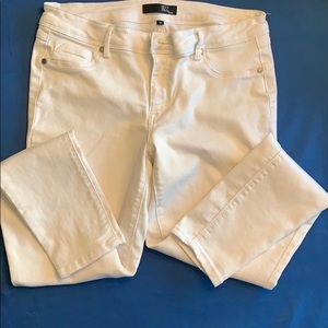 1822 Denim white jeans